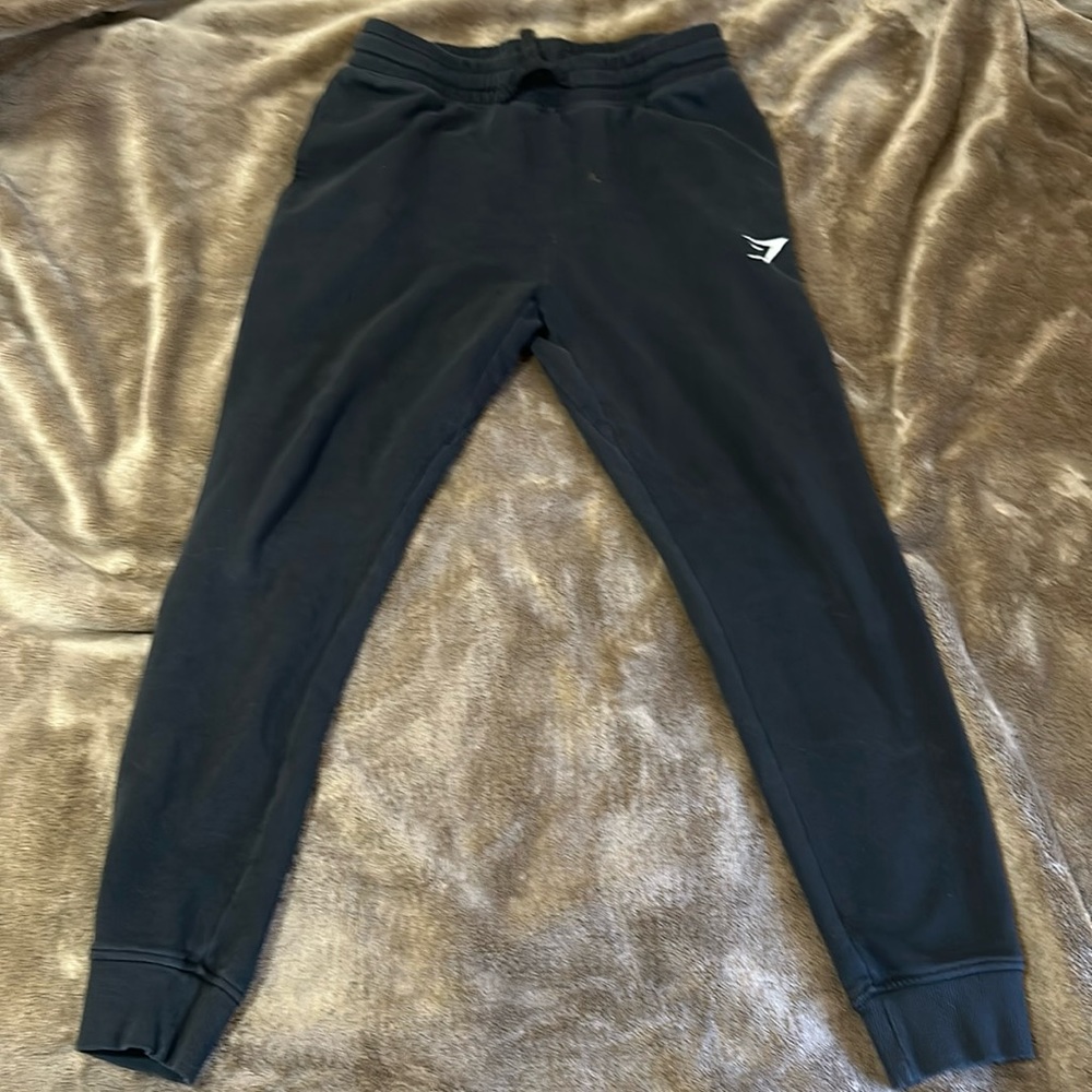 Gymshark crest joggers sz S
